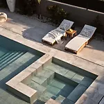 Villa Avascanto Villa, An Architectural Gem With Pool *