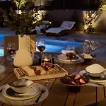 Villa Avascanto Villa, An Architectural Gem With Pool