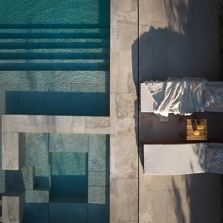 Avascanto Villa, An Architectural Gem With Pool Villa