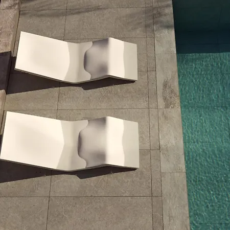 Avascanto Villa, An Architectural Gem With Pool